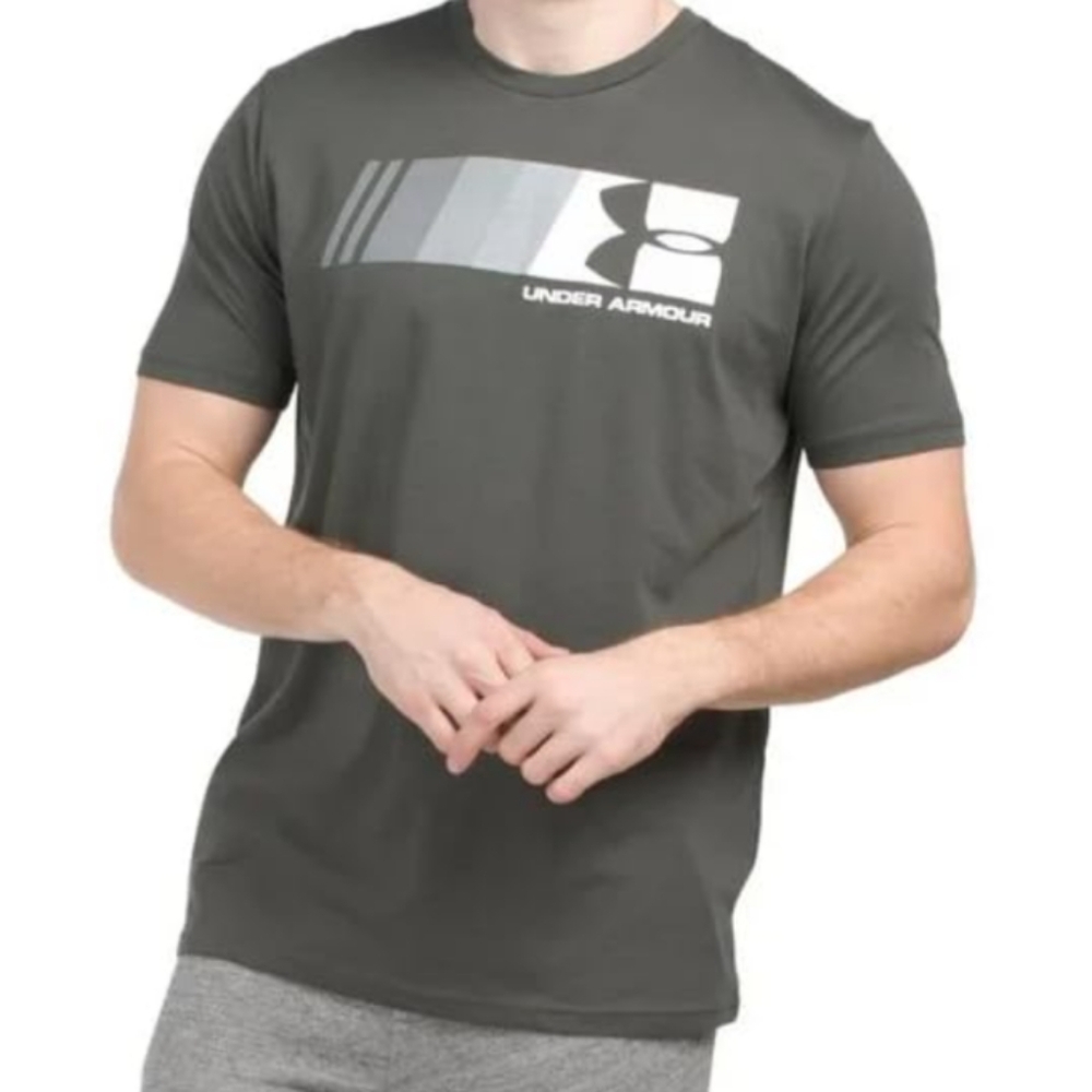 Under Armour Dark Green Short Sleeve Tee Large